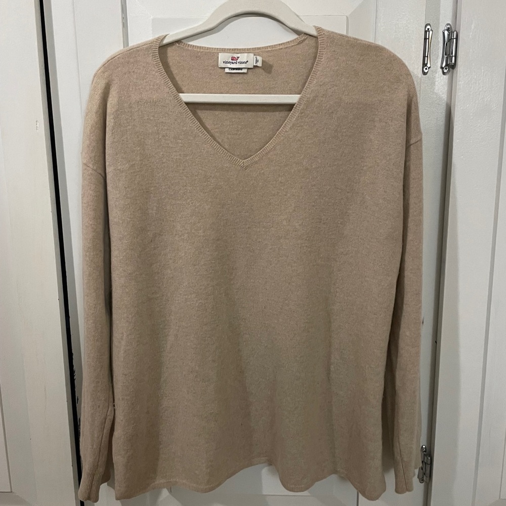 Vineyard vines cashmere beige sweater